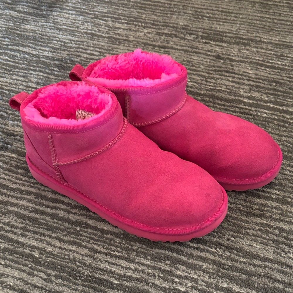 Ugg Ultra Minis Dark Peony Size 8